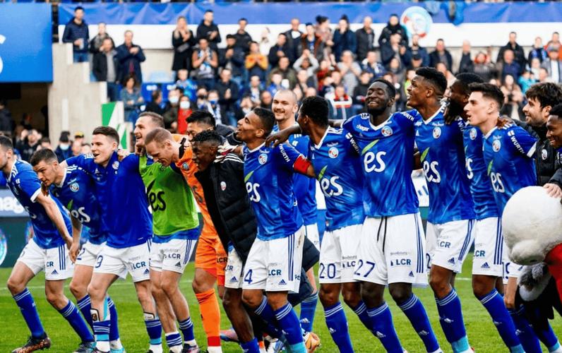 thứ hạng của a-league